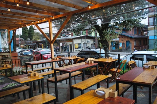 BuenoBah! Gramado | Fondue, Pizza Artesanal, Carnes nobres na pedra, vinhos e Chopp!