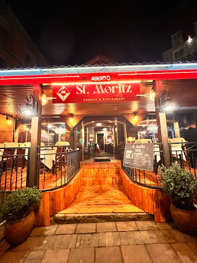 St. Moritz Fondue & Restaurant